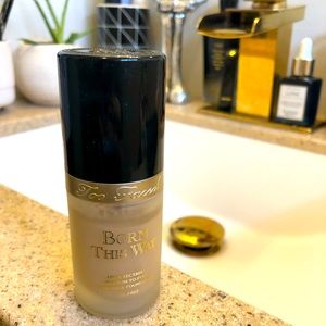 Too Faced Born This Way Foundation